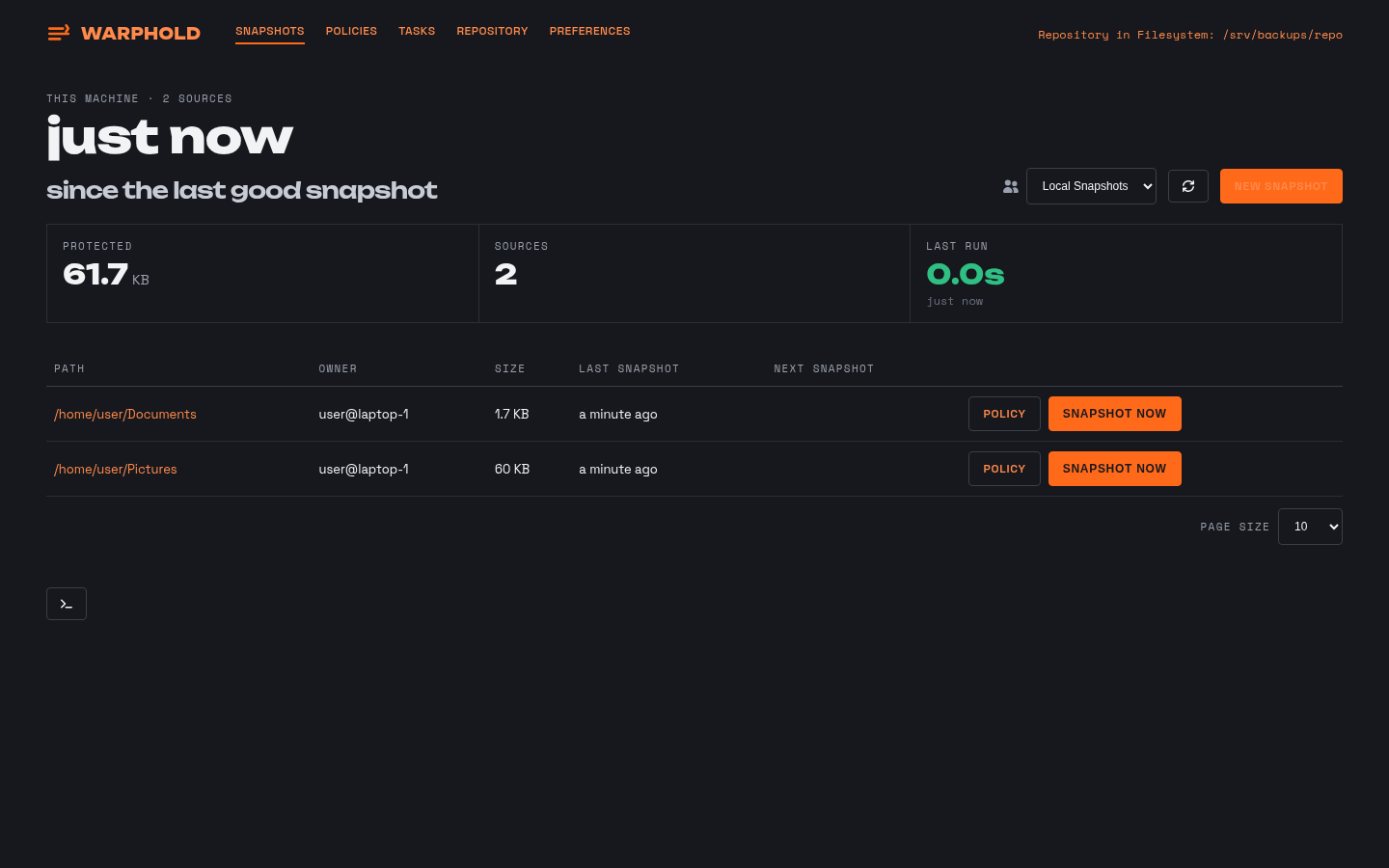 The WarpHold app listing four backup sources with their last snapshot time, size and status.